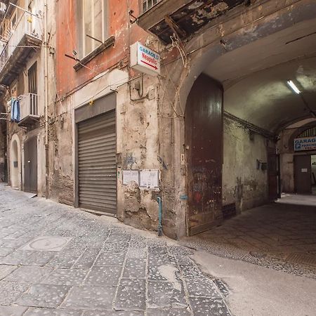 ナポリVico Streetアパートメント エクステリア 写真