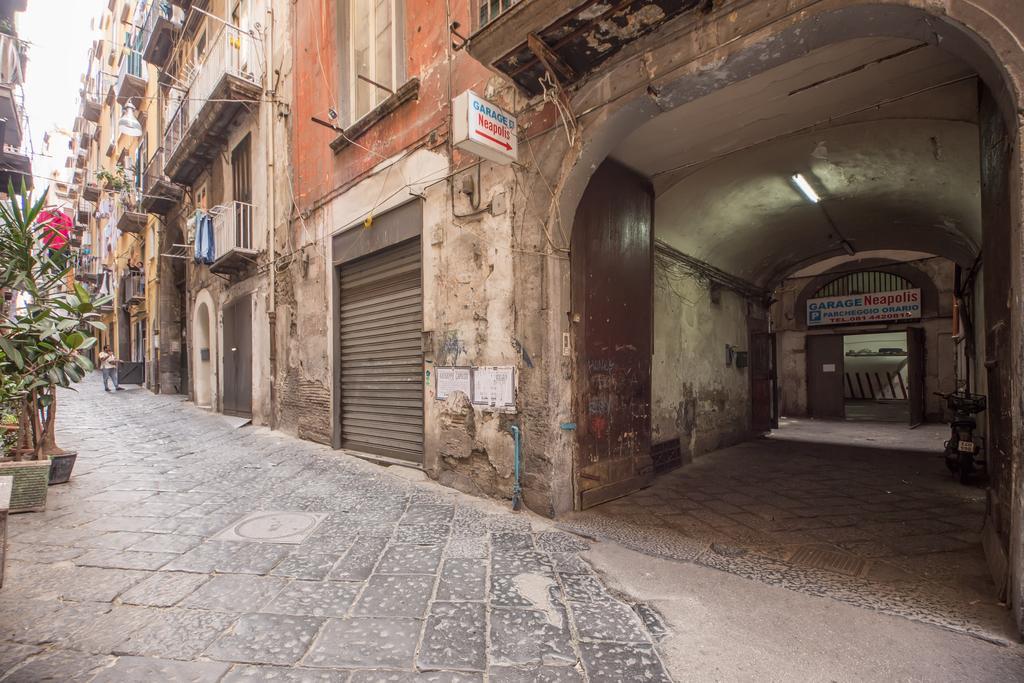 ナポリVico Streetアパートメント エクステリア 写真